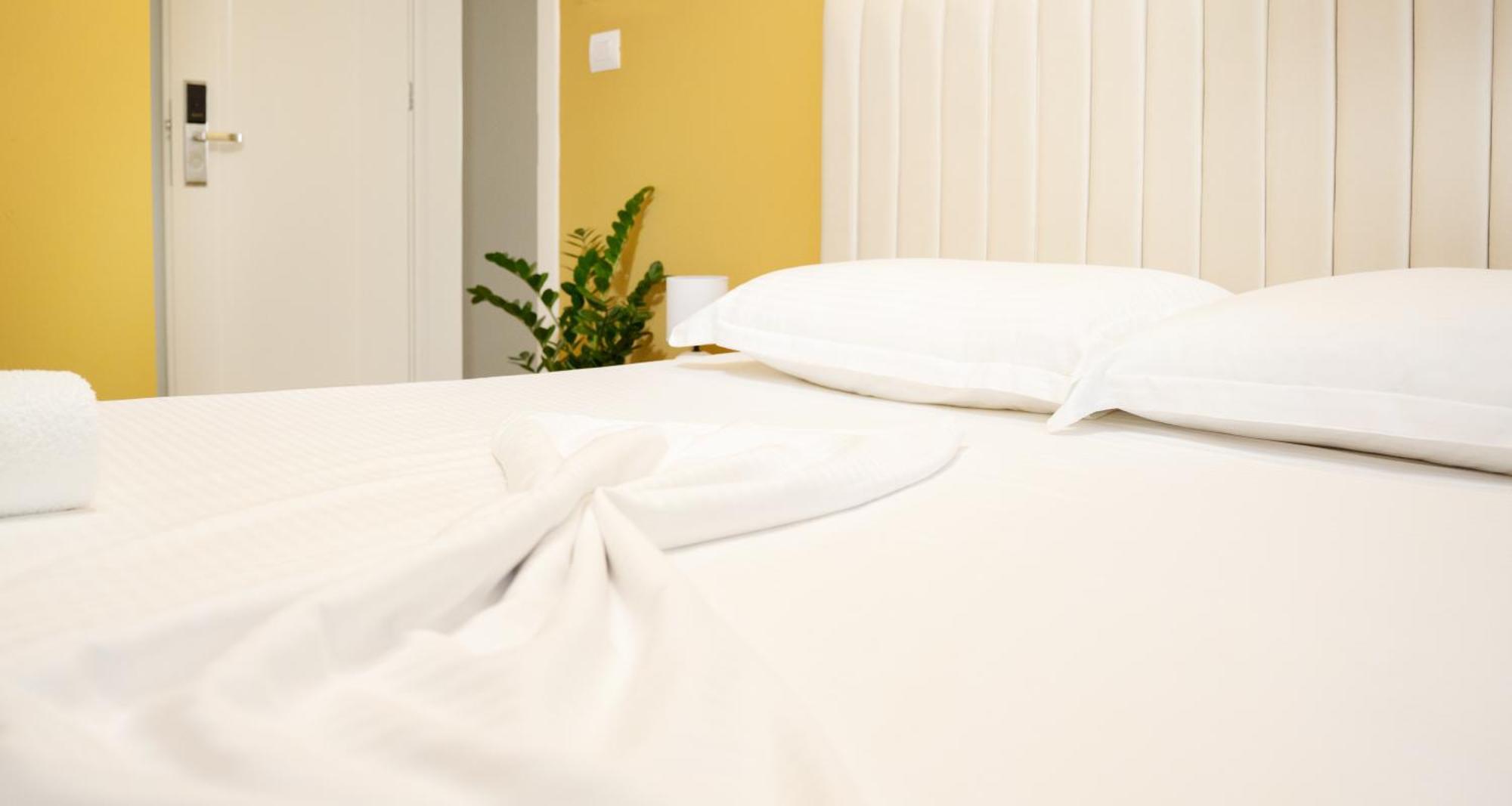 Hotel Luris Голем Экстерьер фото